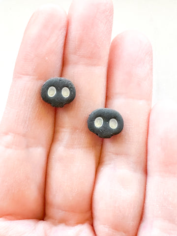 Skull Studs